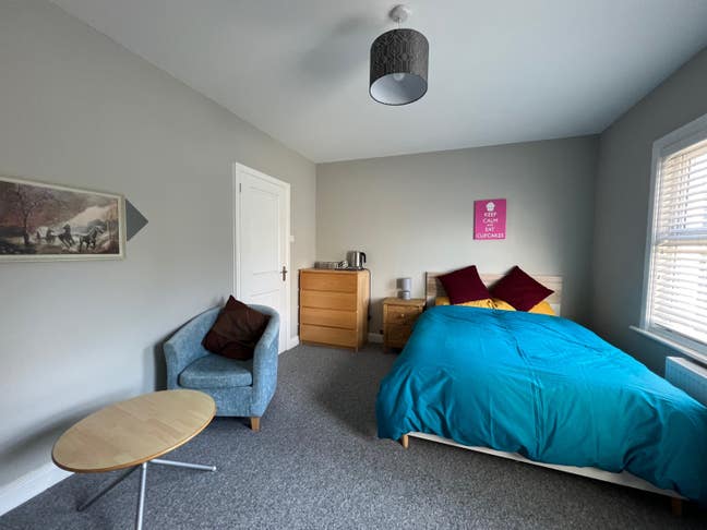 Spacious triple room near Uni and bus routes Main Photo