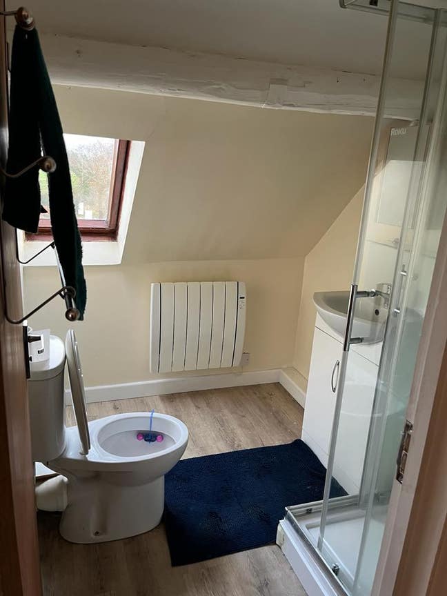 Double room, £650 pm includes bills Shefford Main Photo
