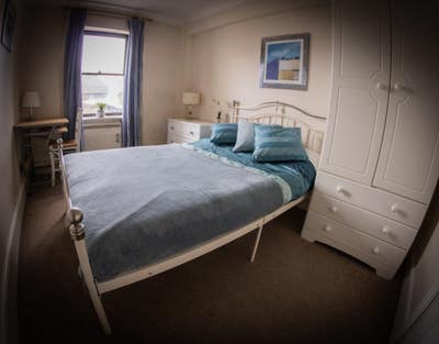 Double room in attractive 3 bed flat Portswood Main Photo