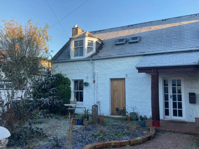 Majority rental of a spacious Fishertown Cottage Main Photo