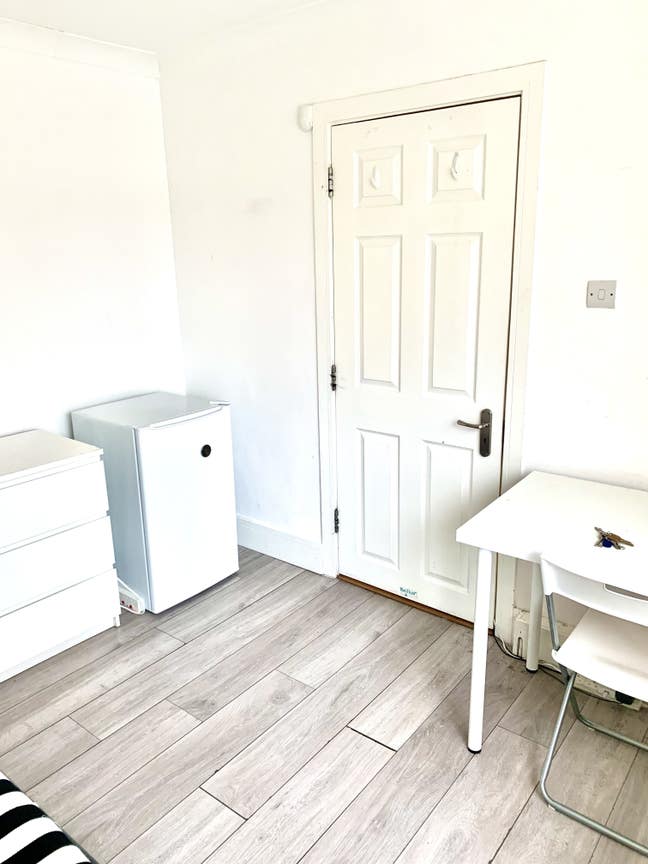 Modern Double Rooms Bills Included 2 Mins to Stn Main Photo