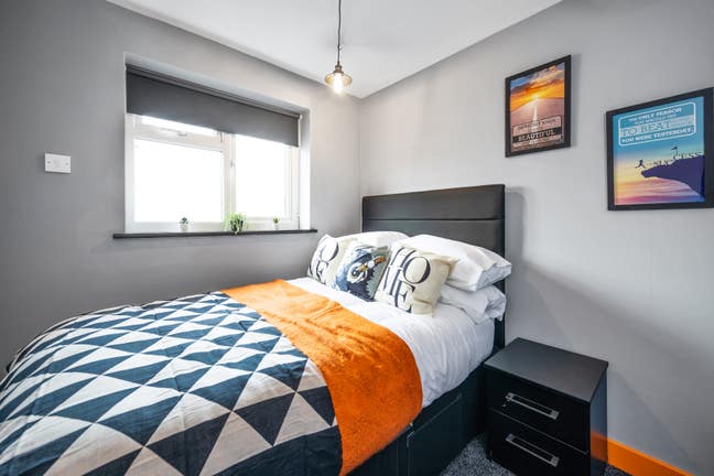 🌟 En-Suite Double Room – Castle Bromwich HMO 🌟🏡 Main Photo