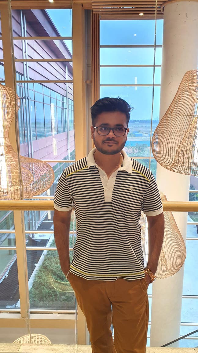 Looking for a flat or house share Main Photo