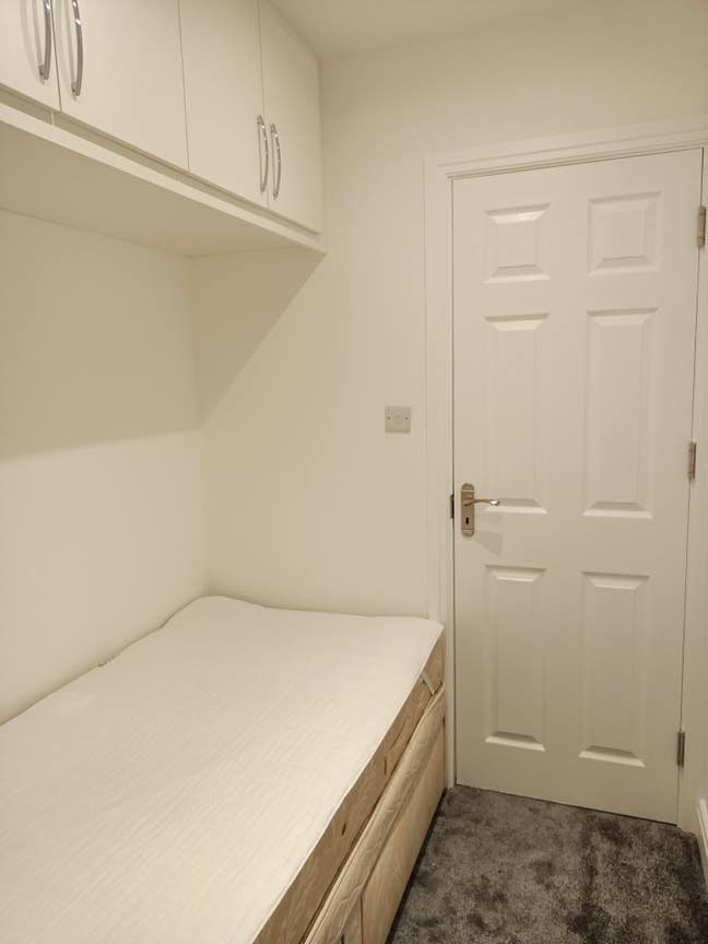 Furnished single Box room for rent in Hayes Main Photo