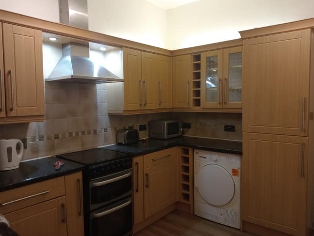 Single room for female  Main Photo