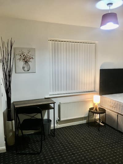  Nice room available for single person  Main Photo
