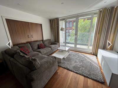 Nice Double Bedroom with Big Balcony Main Photo