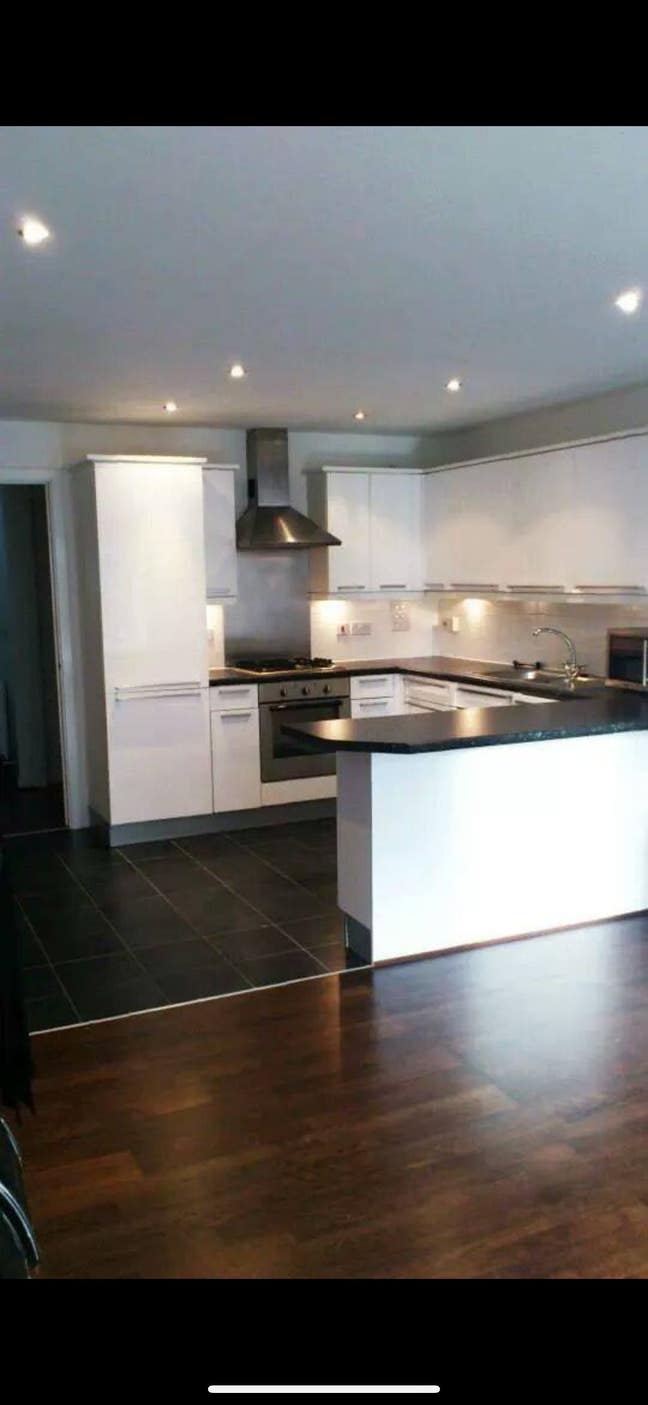 EWELL WEST Main Photo