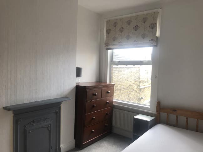 Double Room in a spacious house in Balham Main Photo