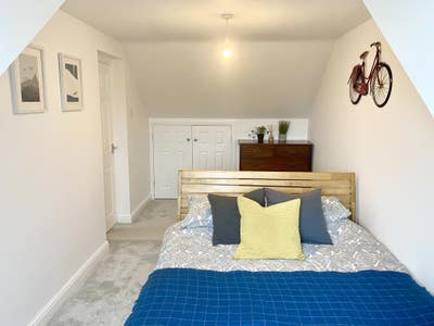 Spacious Furnished King Size Room - Leamington Spa Main Photo