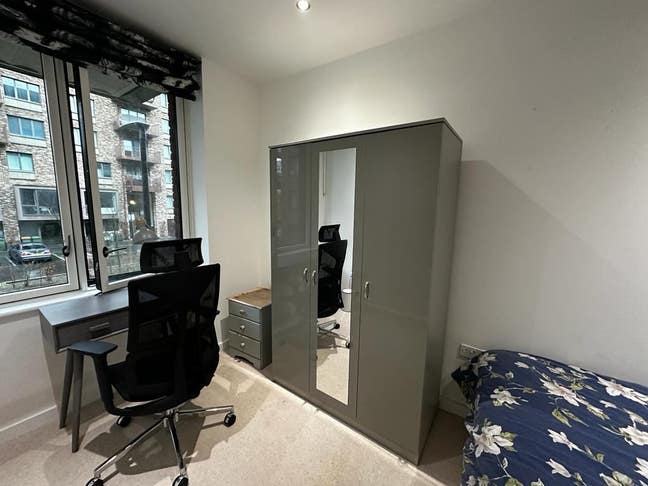 Beautiful riverside Double room All Bills Inclusiv Main Photo