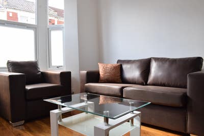 Couples Welcome - Double room! Main Photo