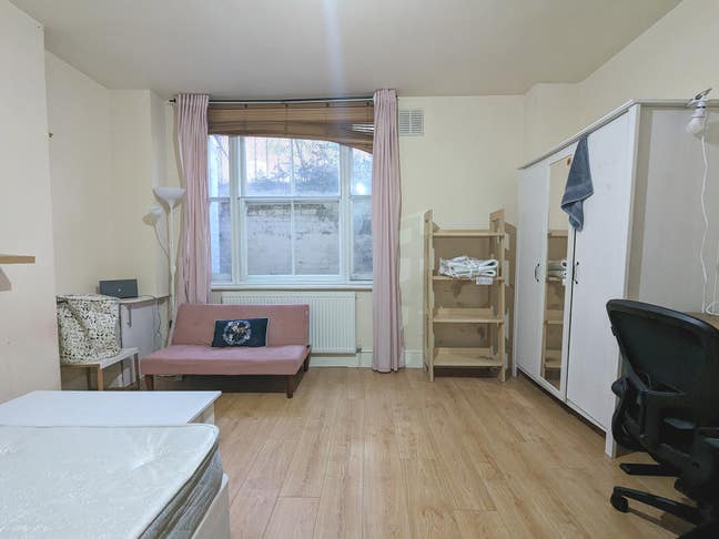 Spacious Double Room in Whitechapel/Aldgate East Main Photo