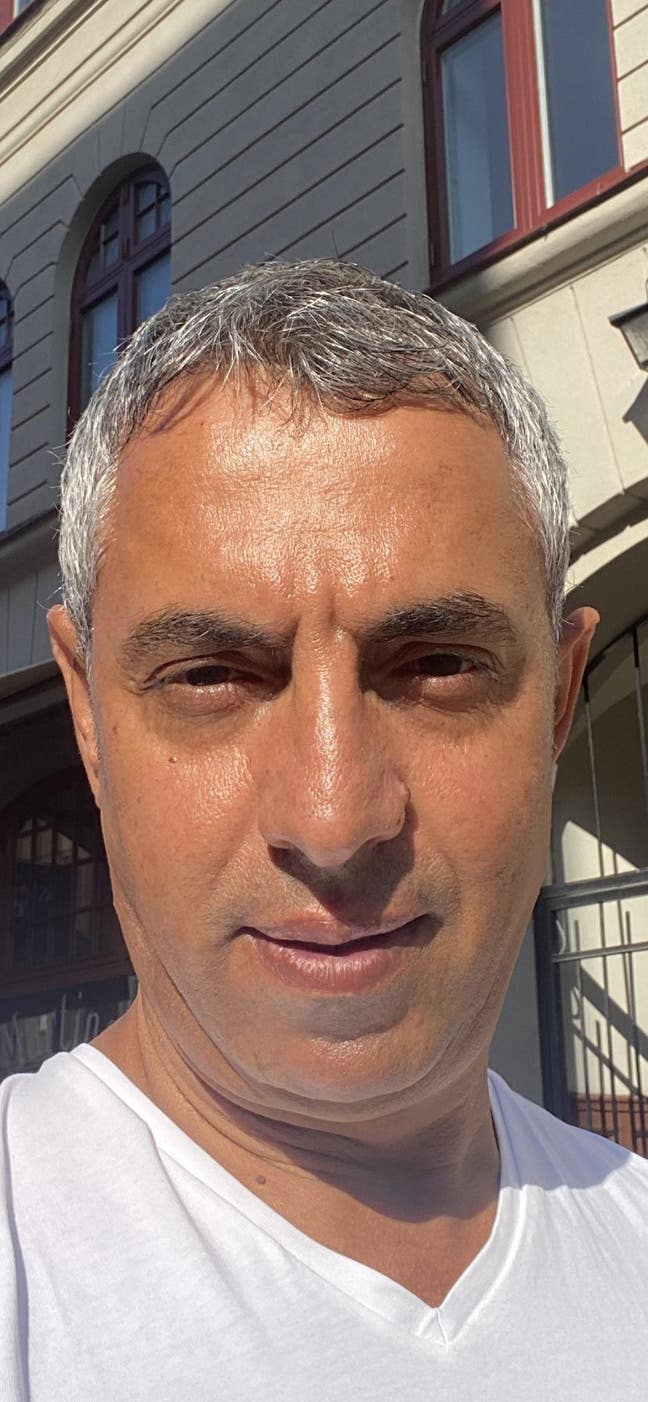 I’m Khalil, I am looking for a suite or a d... Main Photo