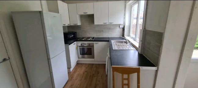 1 bed flat for couples Supported Accommodation  Main Photo