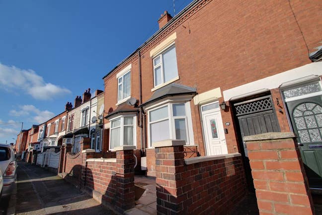 Knighton Lane LE2 - 6 Bed En-Suite House Share Main Photo