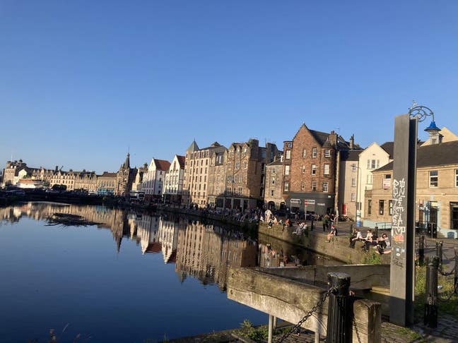 Short Term: Double Bedroom at the Shore, Leith Main Photo