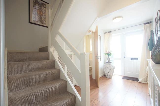 Large Room in Friendly House Share Main Photo