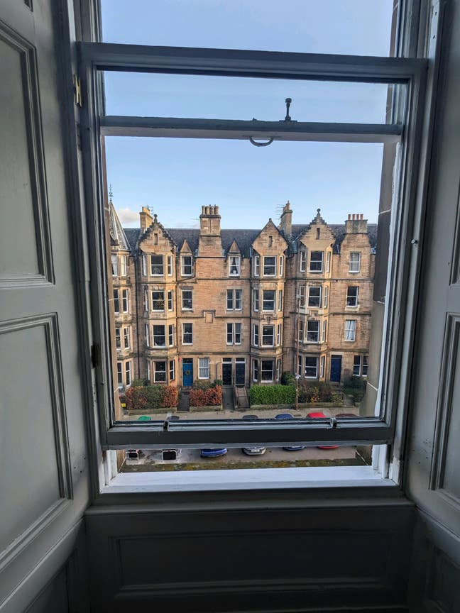 All female flat looking for tenant in Marchmont  Main Photo