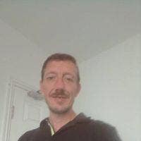 Man looking to come back to frend's and family in. Main Photo