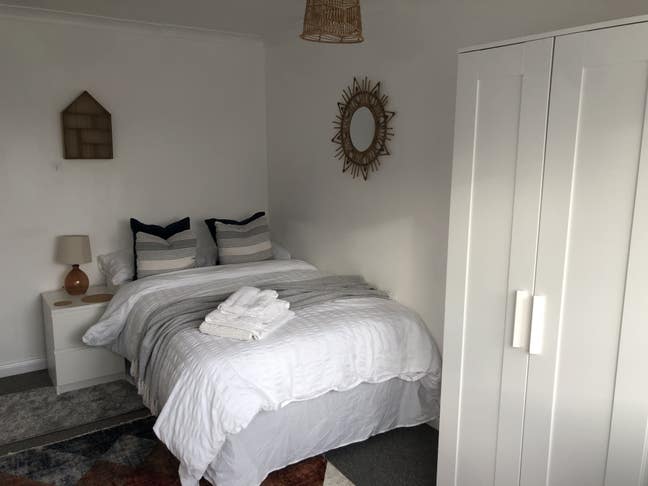 2 Very Good Size Double Room’s. Main Photo