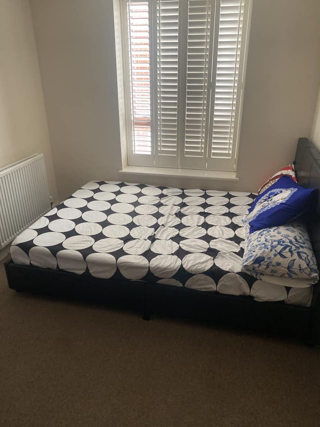 Double room available for rent  Main Photo