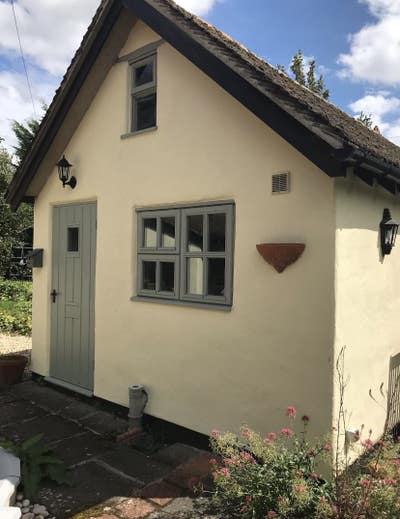 Annexe (large double room with ensuite) Main Photo