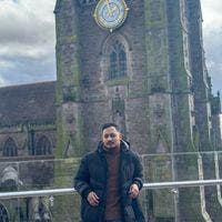 I am a professional male aged 33. I am lookin... Main Photo