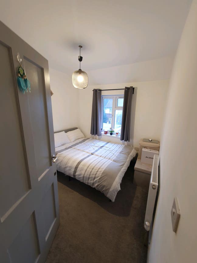 🌟Cosy Small Double Bedroom in Stratford🌟 Main Photo
