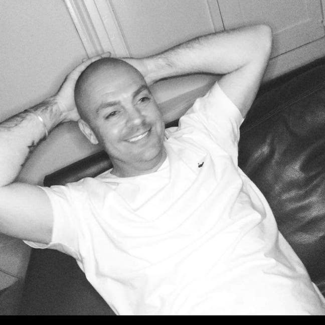  1 or 2 bedroom flat or house, the whole property  Main Photo