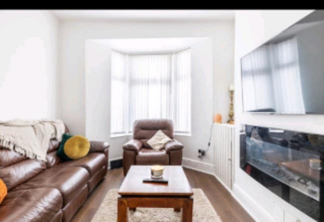 Room to rent right next to cardiff city centre Main Photo