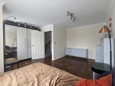 Spacious Double Room Fully Furnished All Bills Inc Main Photo