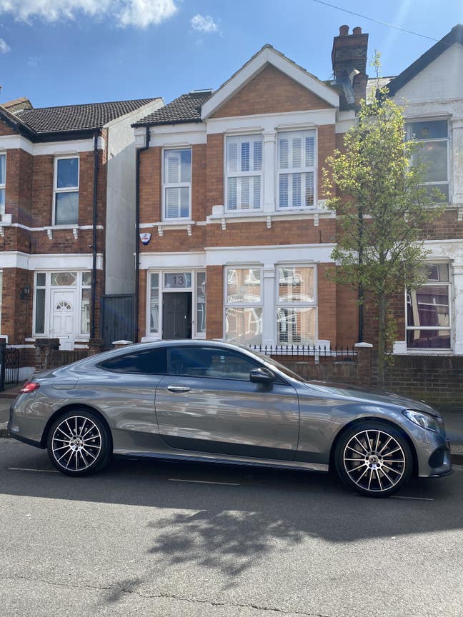 Double room w ensuite in 4 bed house (only 1 used) Main Photo
