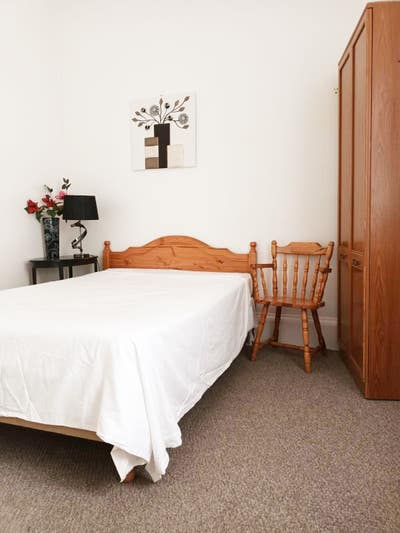 Flat with 3 furnished rooms Main Photo