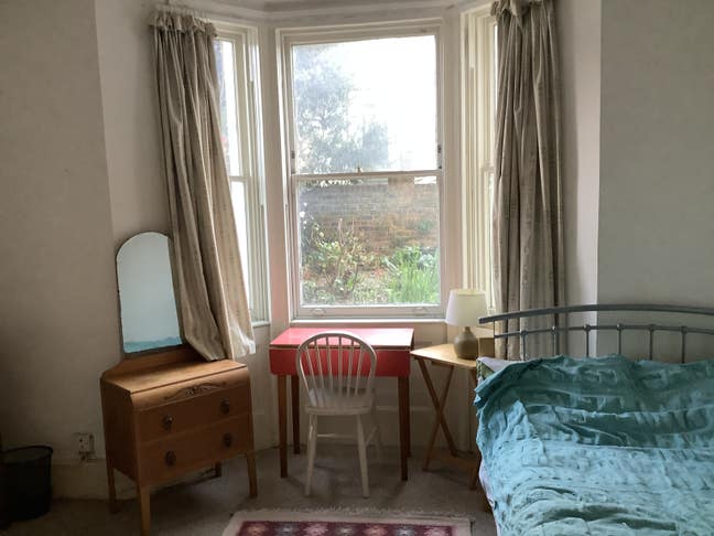 Beautiful room in quiet house in S.Stoke Newington Main Photo