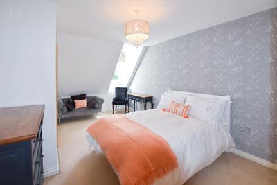 Luxury Double En-Suite Rooms Available Main Photo