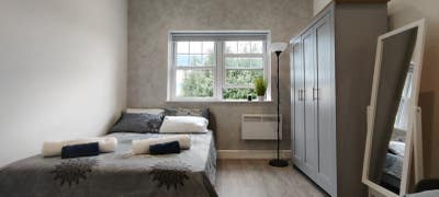  Refurbished Bedsit in Stoke Newington Main Photo