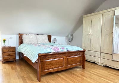 Beautiful Spacious  Room with ensuite WC  Main Photo