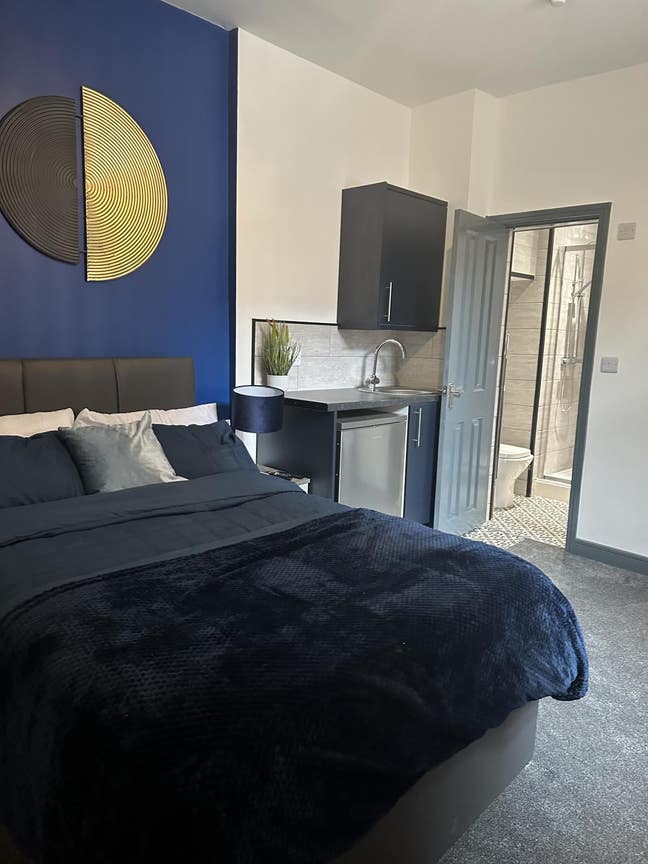 🏡 Modern House Share – Kitchenette Room Available Main Photo