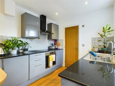 All inclusive bedsit no sharing  Main Photo