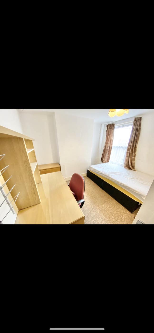 Large double room in Portswood  Main Photo