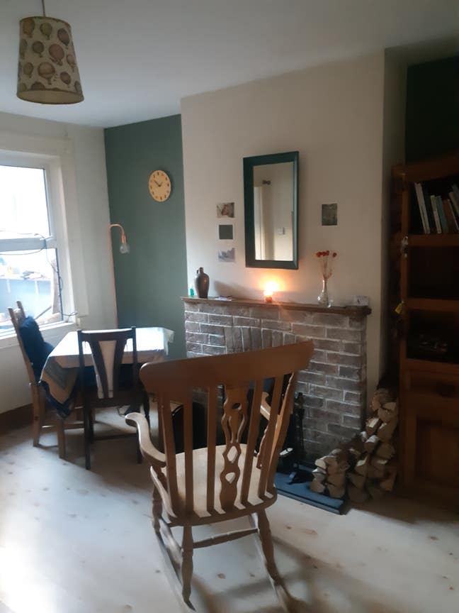 Room for rent in Peasedown St John near Bath. Main Photo