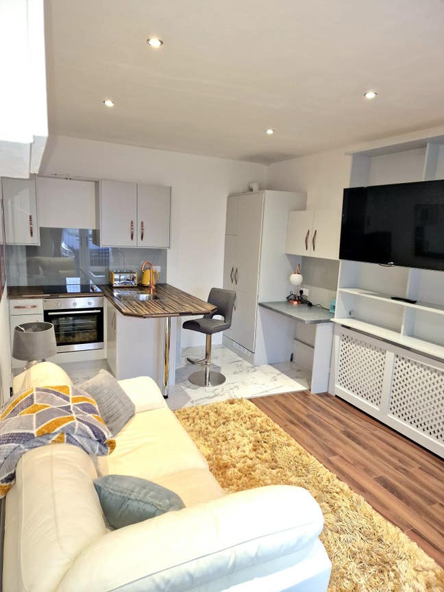 1 Bed Apartment  Main Photo
