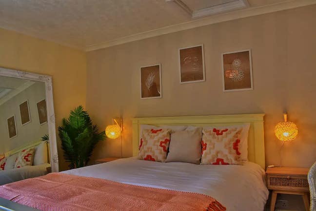 2 bed cottage to rent in Briston Main Photo