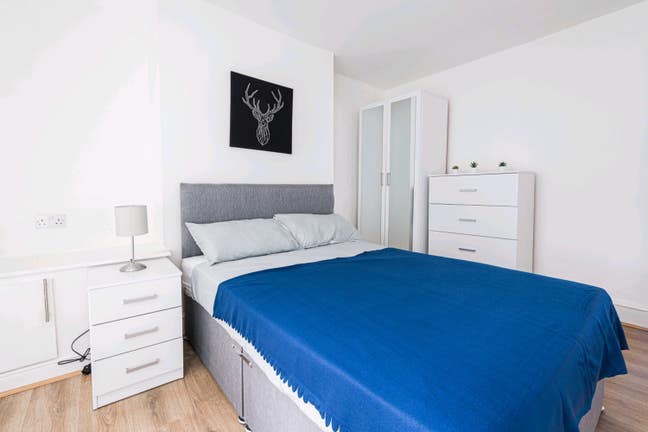 Room near Aintree Hospital Main Photo