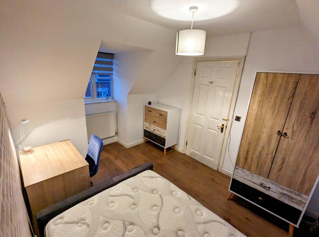 Bedroom with skylight in a lovely neighborhood  Main Photo