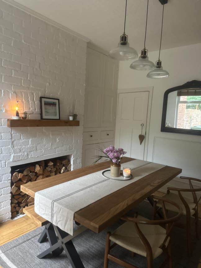 All bills included. Fully furnished attic room Main Photo