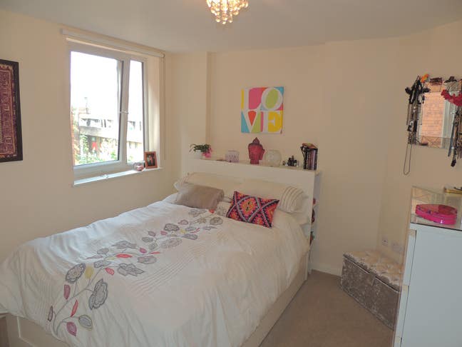 Entire Flat, Lovely 1 Bedroom Flat, Bills Included Main Photo