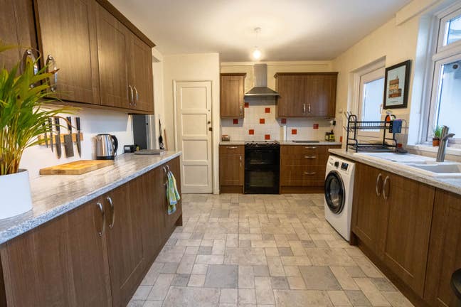 Double room in Fratton!  Main Photo