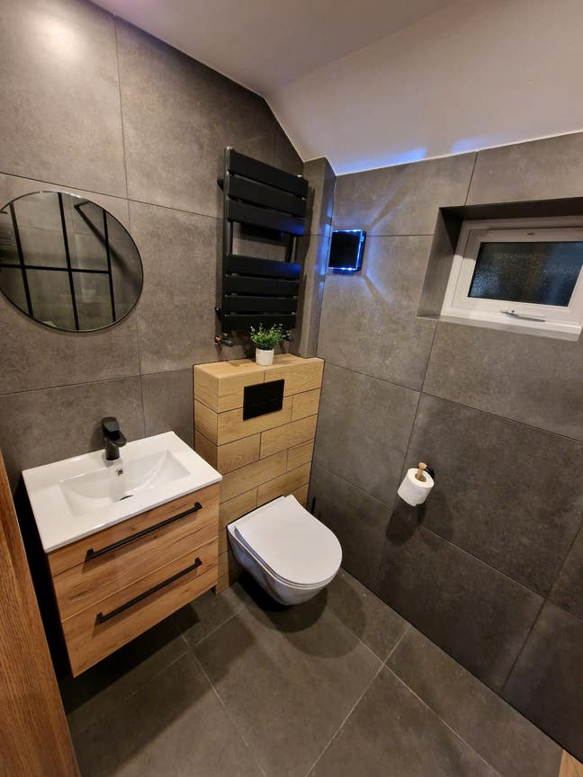 Large room with a mezzanine for sleeping Main Photo